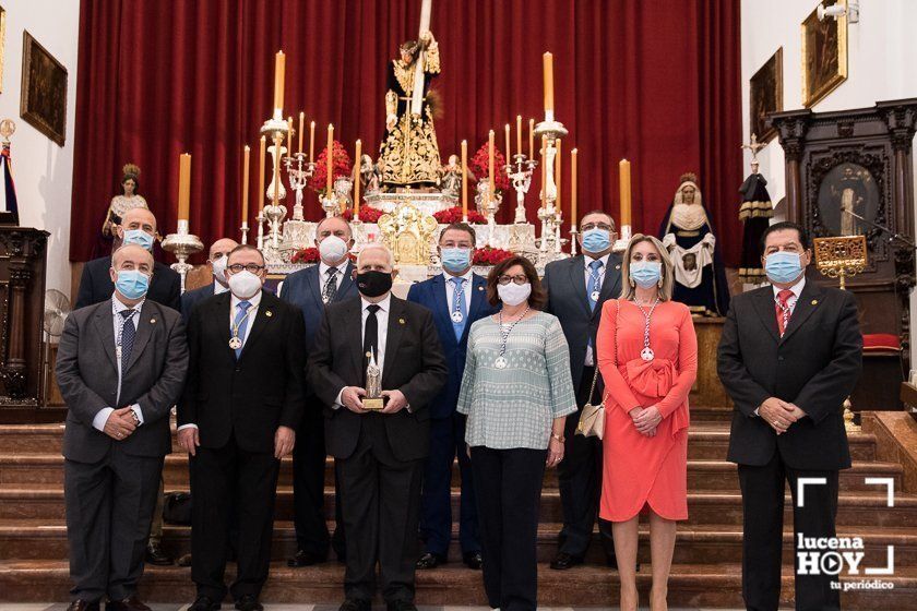 GALERÍA: Gonzalo Beato Cobos recoge el Premio "Cofrade Manolo Ramírez" en el transcurso de la misa de inicio del nuevo curso cofradiero