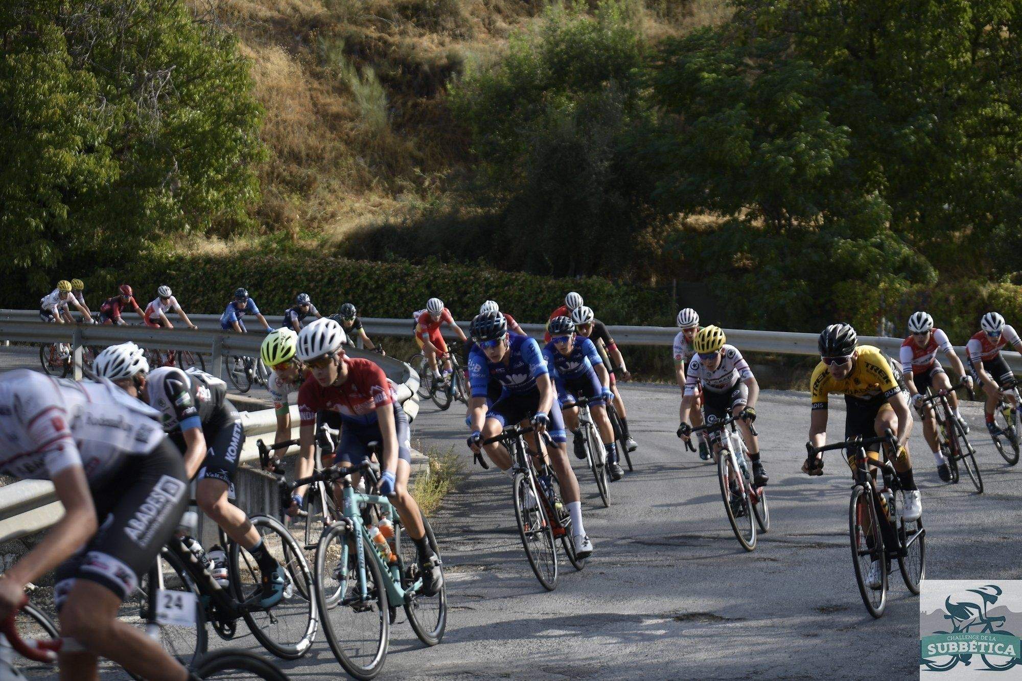 GALERÍA: Lucena acogió la tercera y última etapa de la I Challenge Subbética, con victoria para la joven promesa del ciclismo español Juan Ayuso