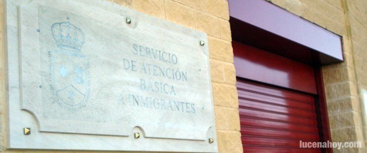  El centro de atención a inmigrantes abre sus puertas esta tarde 