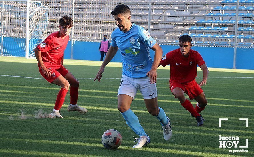 GALERÍA / El Ciudad de Lucena suma sus tres primeros puntos ante su público frente al Sevilla C: Las fotos del partido (1-0) GALERÍA / El Ciudad de Lucena suma sus tres primeros puntos ante su público frente al Sevilla C: Las fotos del partido (1-0)