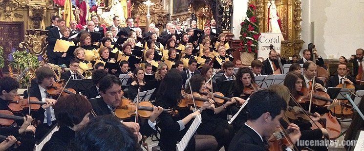  Gran éxito de la Coral Lucentina y la Orquesta del Conservatorio (vid) 