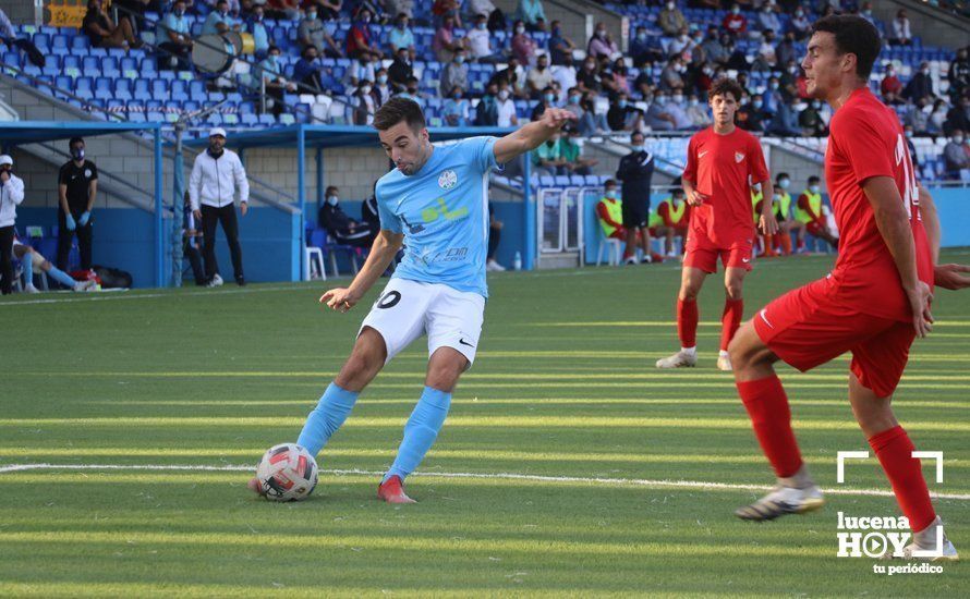 GALERÍA / El Ciudad de Lucena suma sus tres primeros puntos ante su público frente al Sevilla C: Las fotos del partido (1-0)