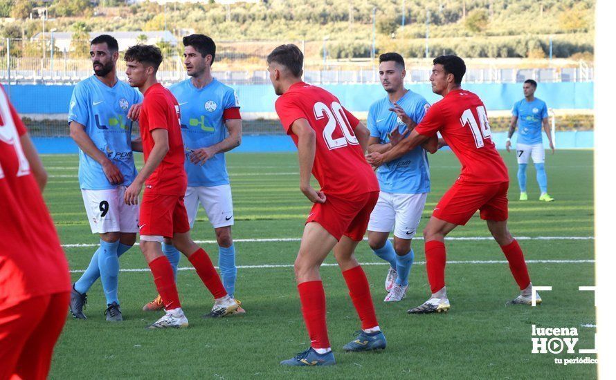 GALERÍA / El Ciudad de Lucena suma sus tres primeros puntos ante su público frente al Sevilla C: Las fotos del partido (1-0)