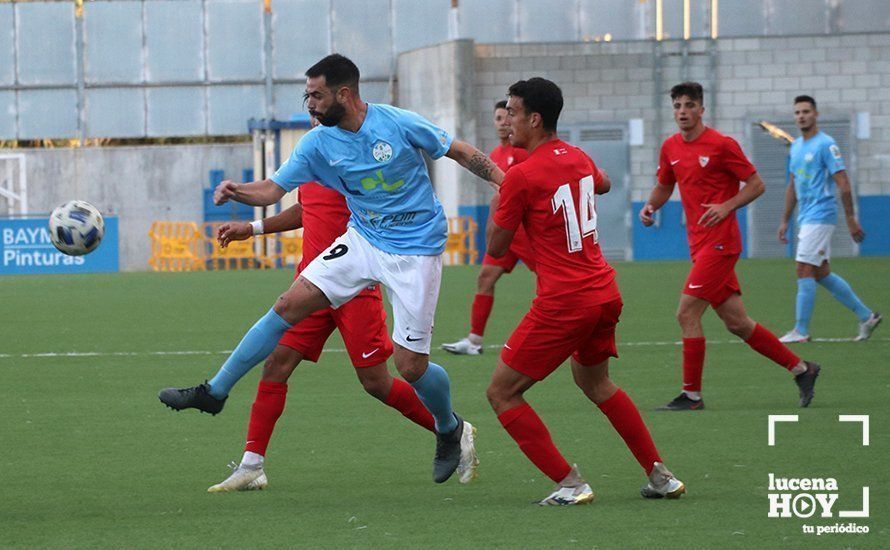 GALERÍA / El Ciudad de Lucena suma sus tres primeros puntos ante su público frente al Sevilla C: Las fotos del partido (1-0)