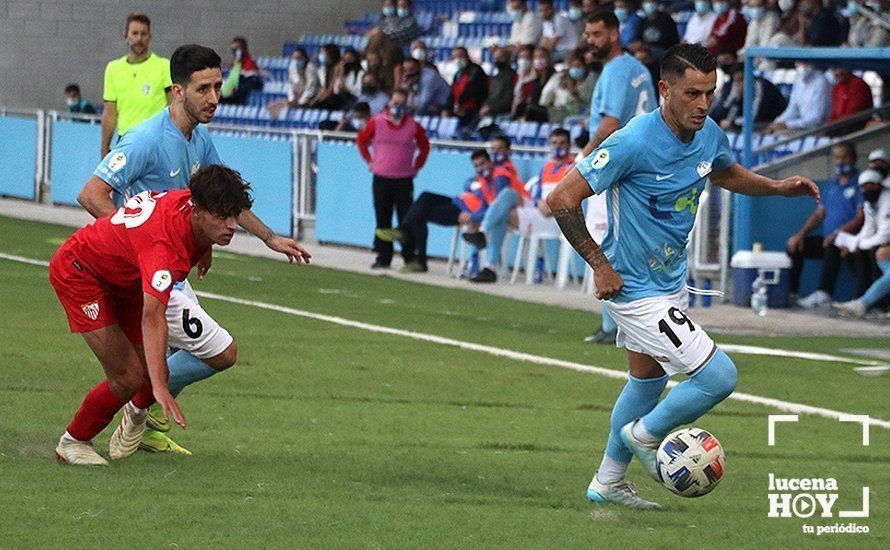 GALERÍA / El Ciudad de Lucena suma sus tres primeros puntos ante su público frente al Sevilla C: Las fotos del partido (1-0)