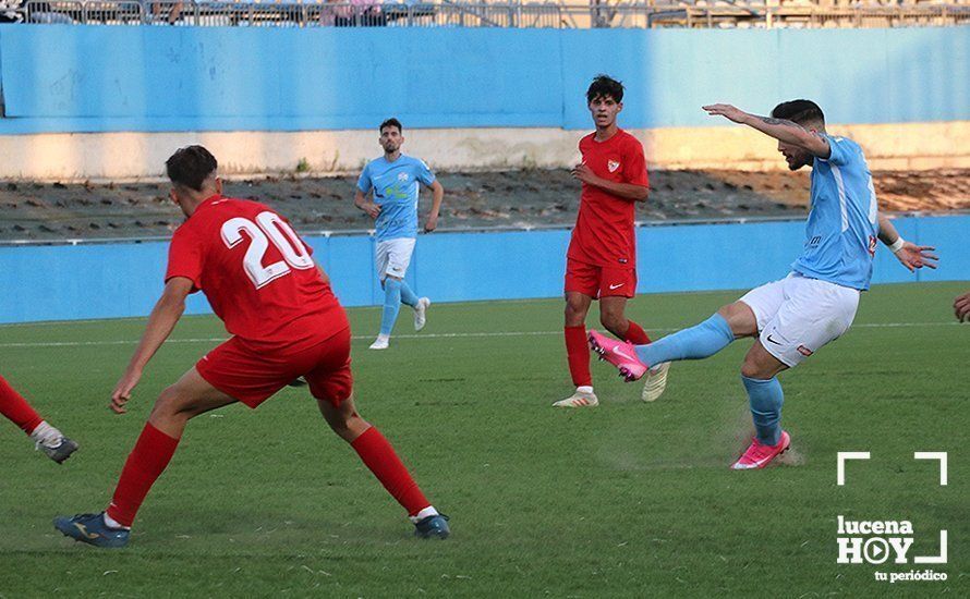 GALERÍA / El Ciudad de Lucena suma sus tres primeros puntos ante su público frente al Sevilla C: Las fotos del partido (1-0)