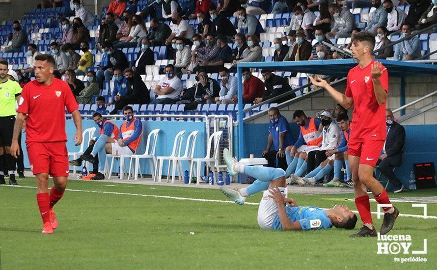 GALERÍA / El Ciudad de Lucena suma sus tres primeros puntos ante su público frente al Sevilla C: Las fotos del partido (1-0)