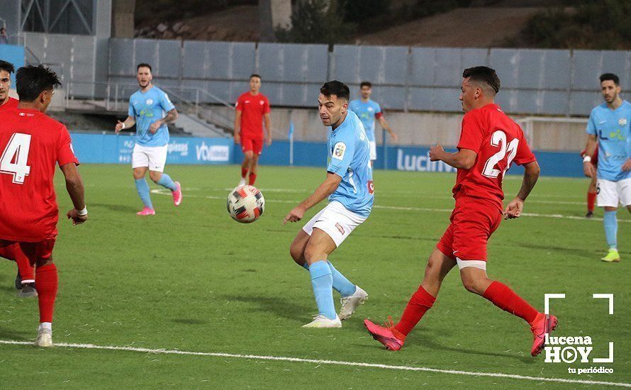 GALERÍA / El Ciudad de Lucena suma sus tres primeros puntos ante su público frente al Sevilla C: Las fotos del partido (1-0)