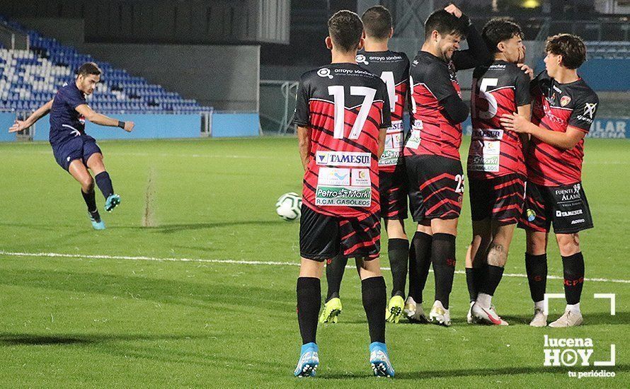 GALERÍA: El Lucecor no falla frente al Salerm Puente Genil B y logra la remontada (2-1). Las mejores fotos del partido