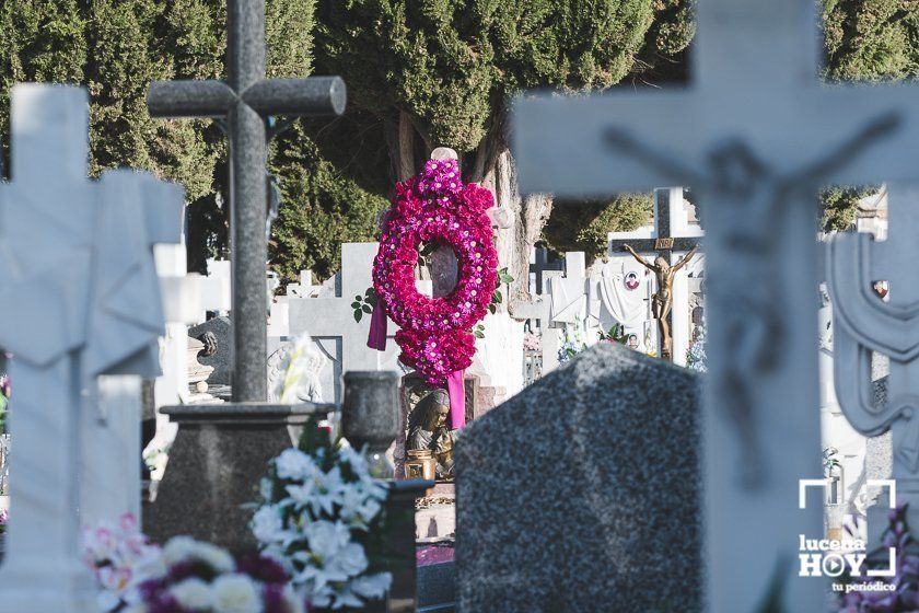 GALERÍA: Días de flores y recuerdo en los cementerios de Lucena GALERÍA: Días de flores y recuerdo en los cementerios de Lucena