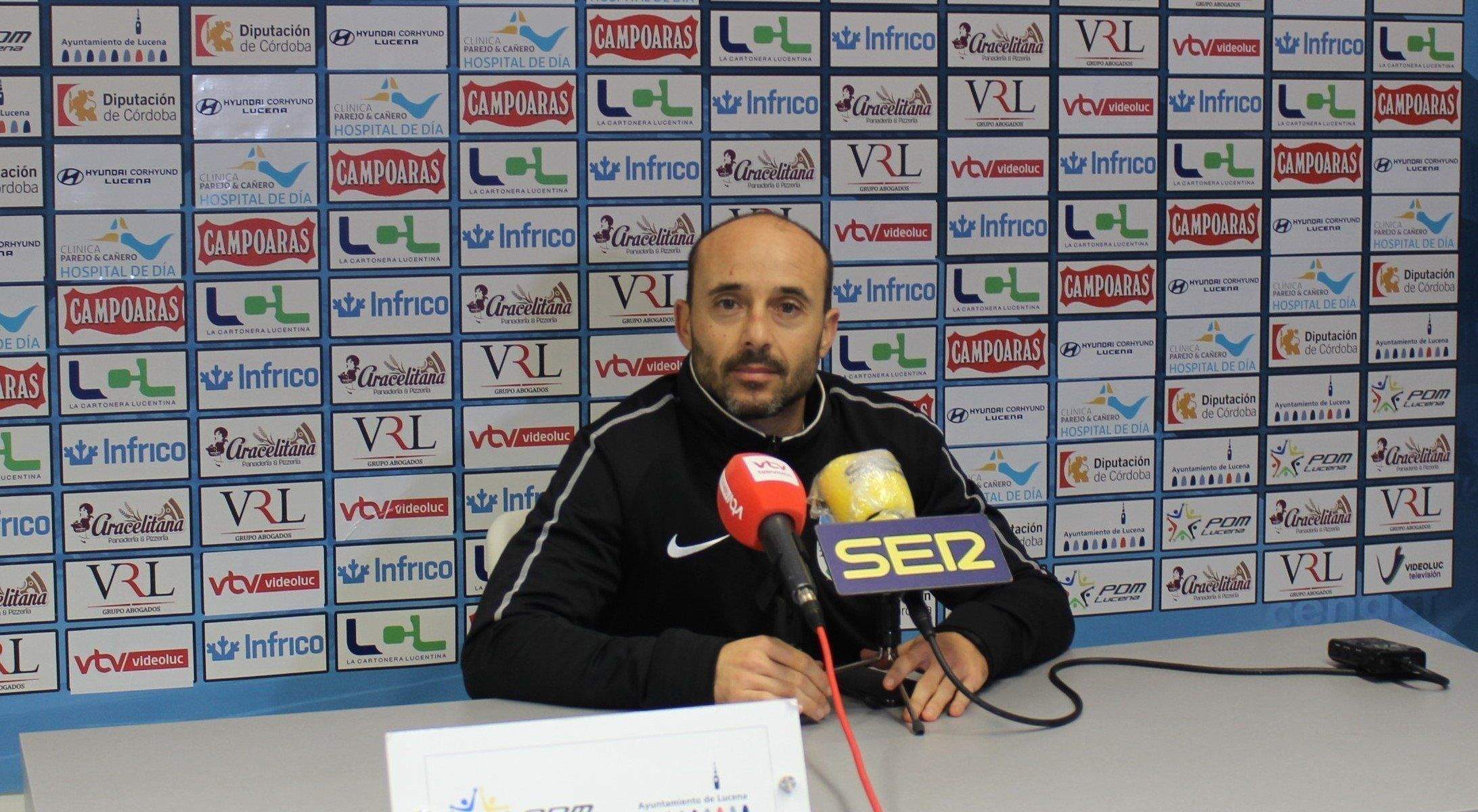  Dimas Carrasco, entrenador del Ciudad de Lucena 