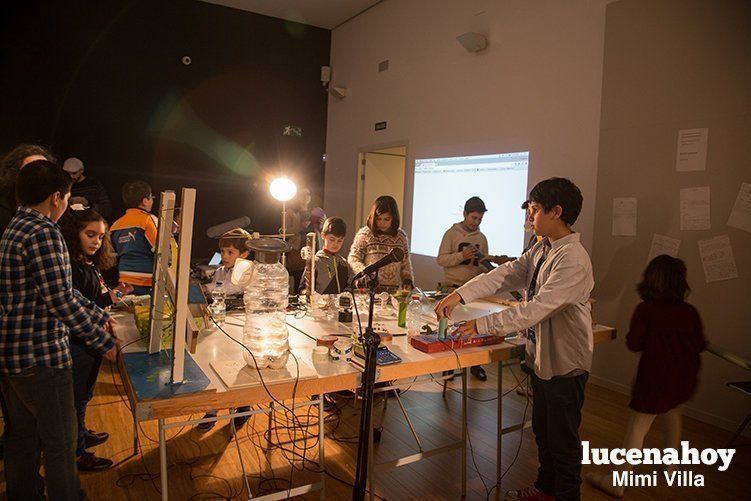  Actividad de experimentación desarrollada por Weekend Proms durante la última edición del festival de creación Sensxperiment Lucena 