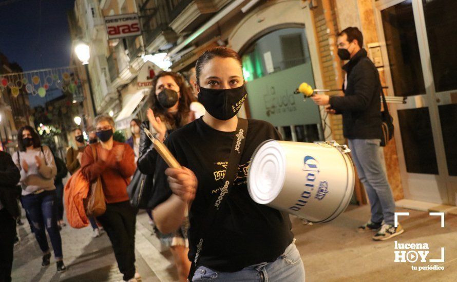 GALERÍA: La hostelería lucentina lleva a las calles su queja por las continuadas restricciones y se reivindica como sector seguro GALERÍA: La hostelería lucentina lleva a las calles su queja por las continuadas restricciones y se reivindica como sector seguro
