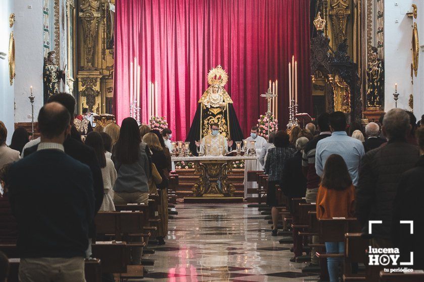 GALERÍA: La Cofradía del Huerto presenta la nueva túnica de Ntro. Padre Jesús de la Agonía y entrega un donativo a la Asociación Española contra el Cáncer