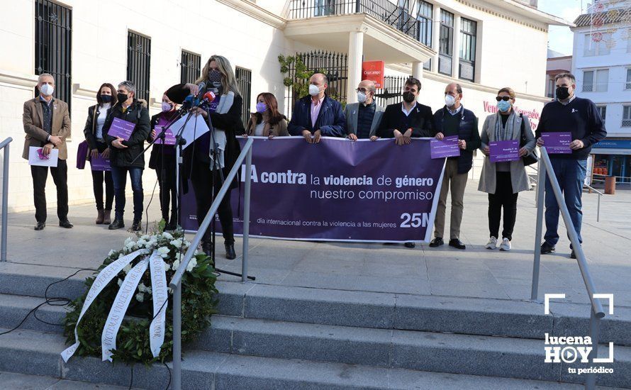 GALERÍA / 25N: Lucena recuerda a las 41 mujeres asesinadas en España por violencia de género en lo que va de año