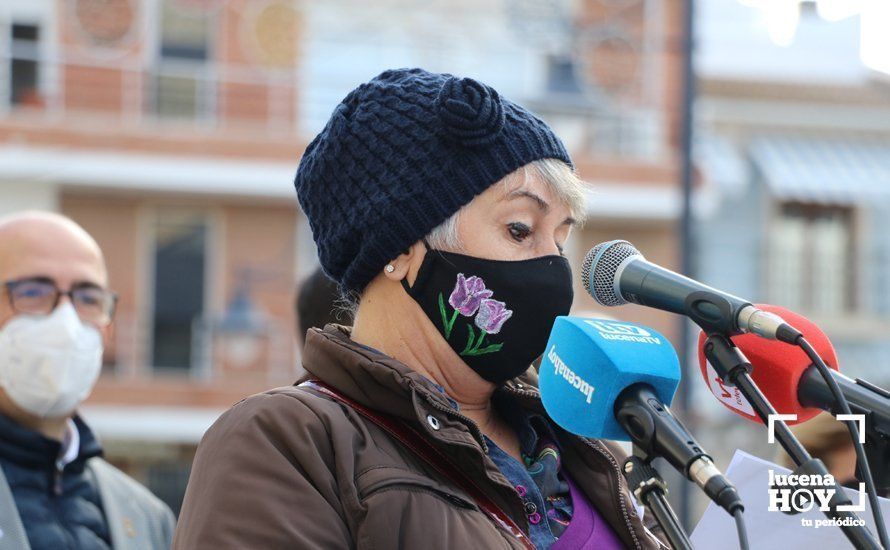 GALERÍA / 25N: Lucena recuerda a las 41 mujeres asesinadas en España por violencia de género en lo que va de año