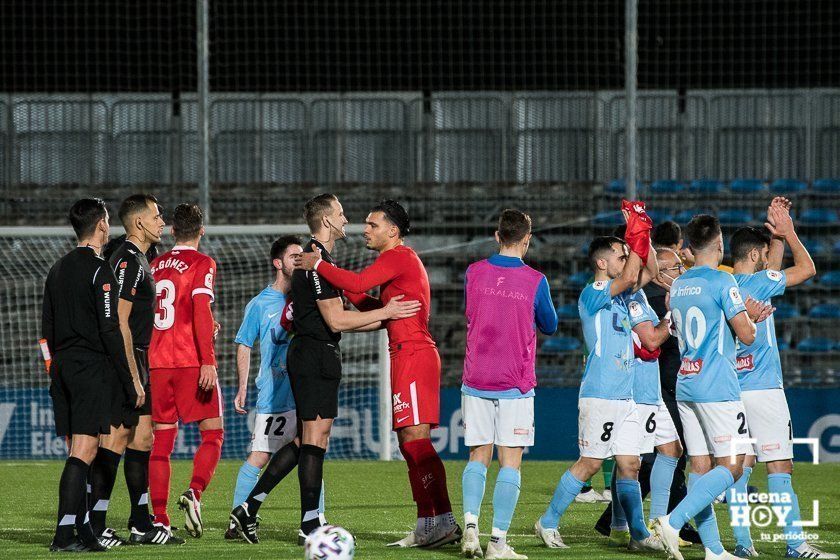 GALERÍA / Ciudad de Lucena - Sevilla FC: Más que un partido. Las fotos de un día histórico para el deporte local