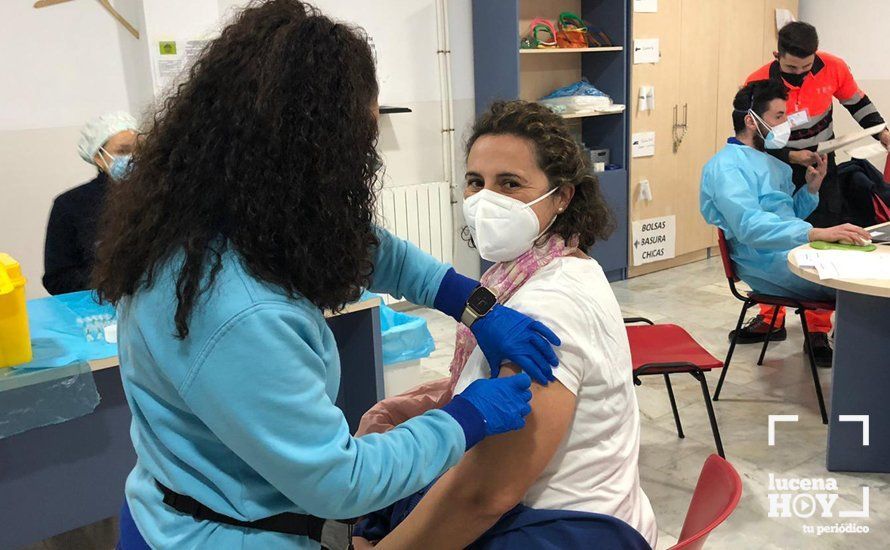  Vacunación al personal de la asociación AMARA, este mañana 