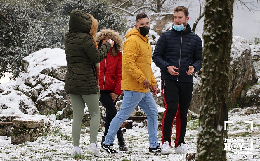 GALERÍA: Los últimos coletazos de Filomena tiñen de blanco la sierra de Cabra GALERÍA: Los últimos coletazos de Filomena tiñen de blanco la sierra de Cabra