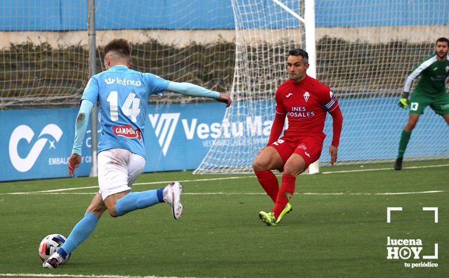 GALERÍA: El Ciudad de Lucena resuelve con contundencia su duelo frente al Castilleja (3-1). Las fotos del encuentro