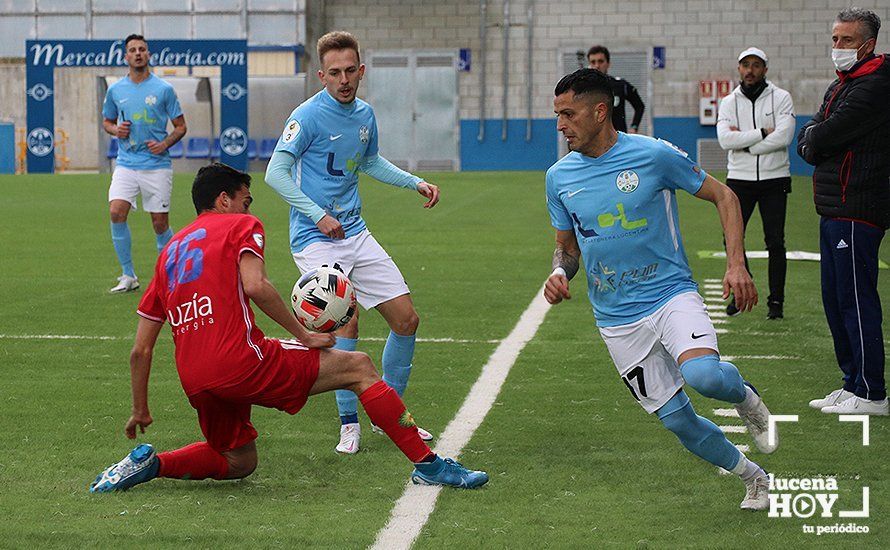 GALERÍA: El Ciudad de Lucena resuelve con contundencia su duelo frente al Castilleja (3-1). Las fotos del encuentro