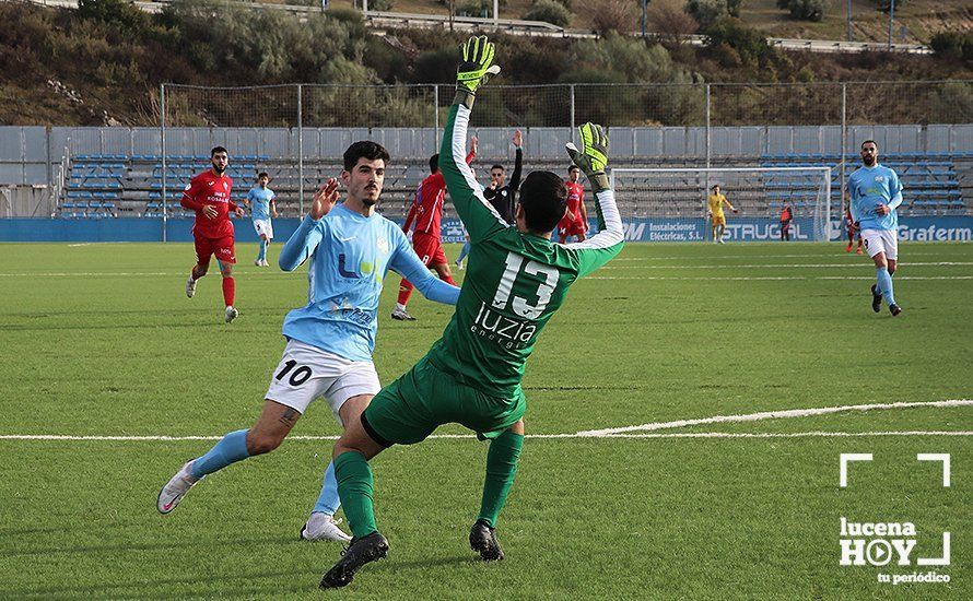 GALERÍA: El Ciudad de Lucena resuelve con contundencia su duelo frente al Castilleja (3-1). Las fotos del encuentro