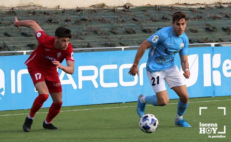 GALERÍA: El Ciudad de Lucena resuelve con contundencia su duelo frente al Castilleja (3-1). Las fotos del encuentro