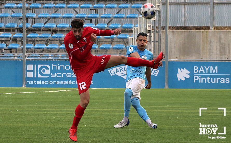 GALERÍA: El Ciudad de Lucena resuelve con contundencia su duelo frente al Castilleja (3-1). Las fotos del encuentro