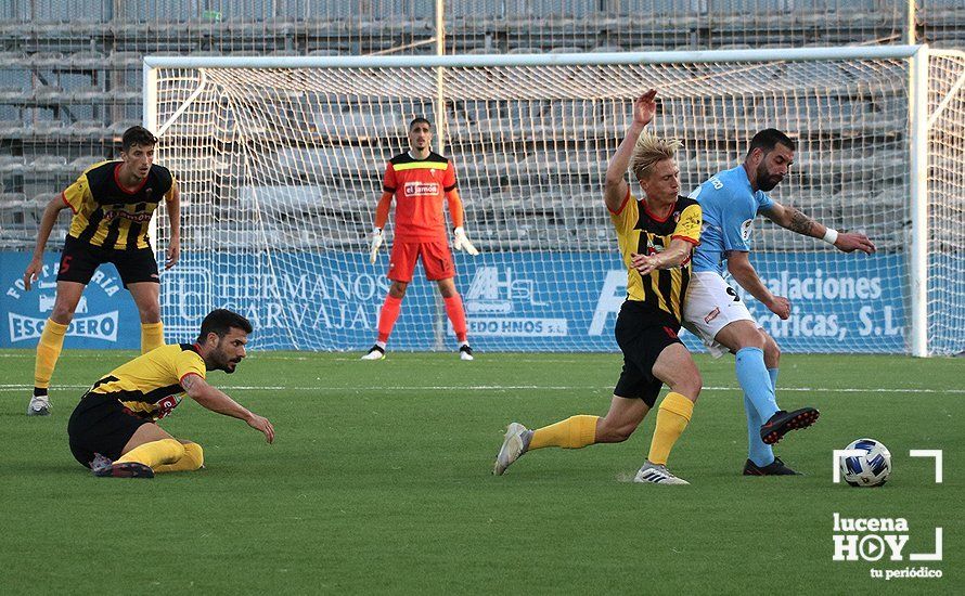 GALERÍA: Paso de gigante del Ciudad de Lucena, que se impuso al San Roque en un gran partido (3-0). Las fotos del encuentro