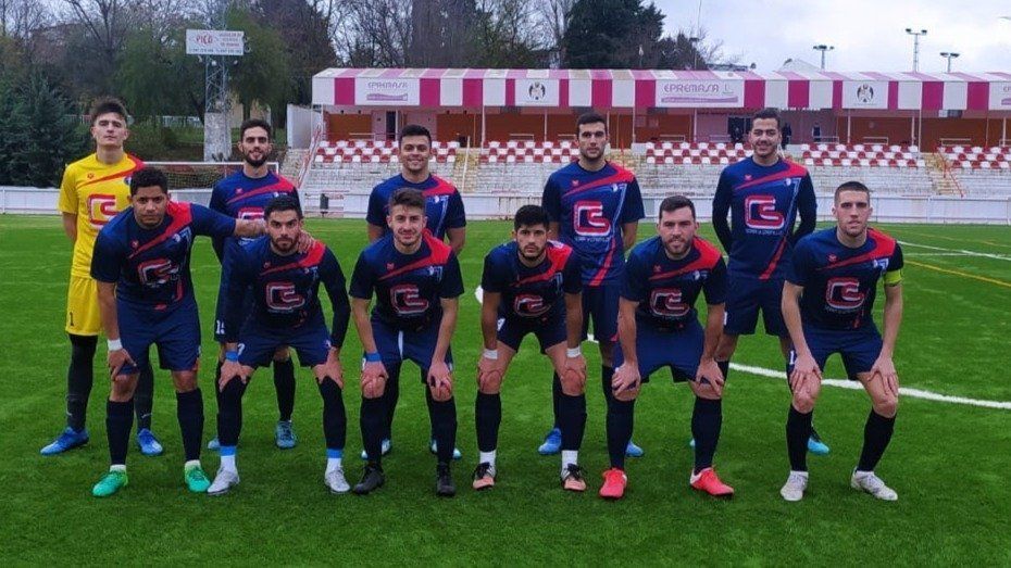  Alineación inicial del Lucecor en casa del Montalbeño 