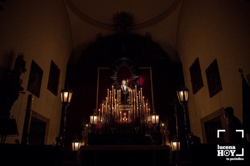 GALERÍA: Las imágenes del Víacrucis de Ntro. Padre Jesús Caído en Santiago