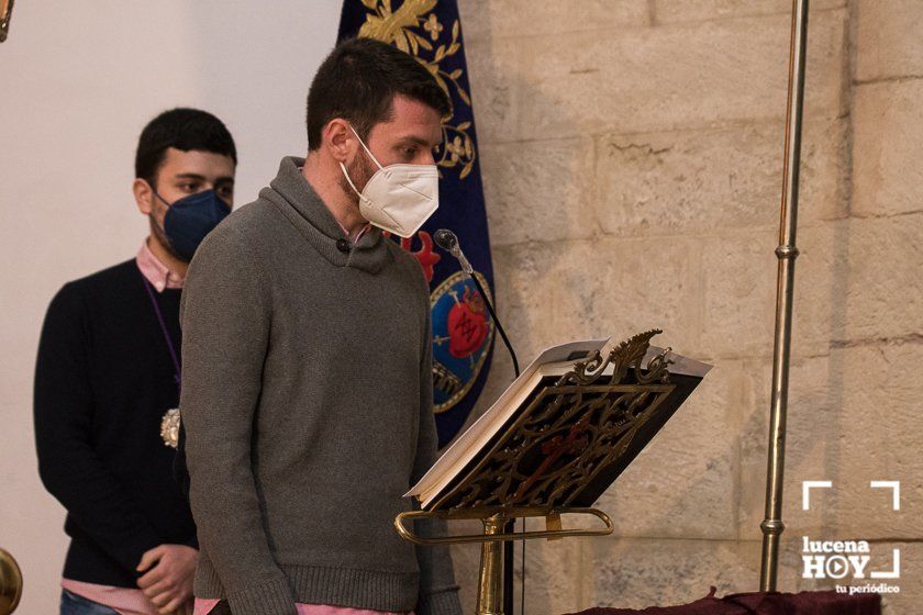 GALERÍA: Las imágenes del Víacrucis de Ntro. Padre Jesús Caído en Santiago