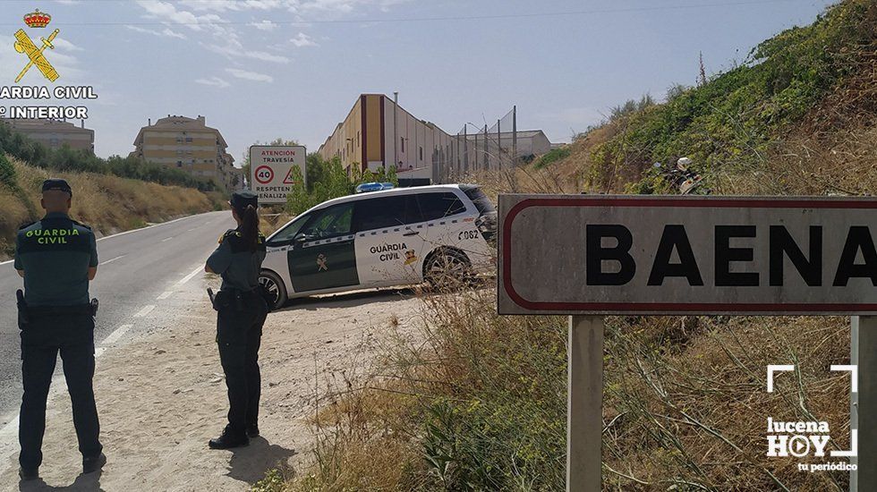  Guardia Civil a la entrada de Baena 