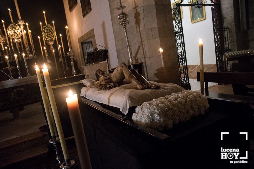 GALERÍA: Las imágenes del Viacrucis del Cristo Yacente de la Cofradía de la Soledad en Santiago GALERÍA: Las imágenes del Viacrucis del Cristo Yacente de la Cofradía de la Soledad en Santiago