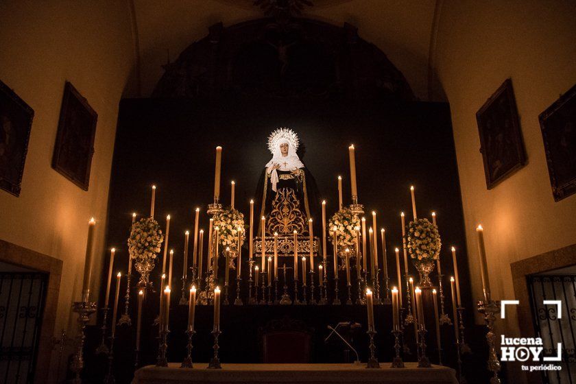 GALERÍA: Las imágenes del Viacrucis del Cristo Yacente de la Cofradía de la Soledad en Santiago