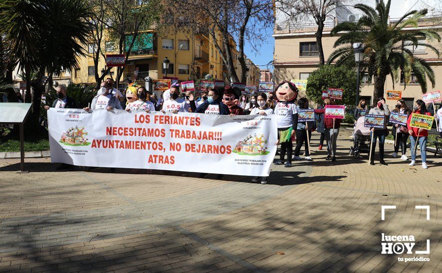 GALERÍA: En torno a 500 personas piden a los ayuntamientos desde Lucena que vuelvan a contar con el sector de la feria