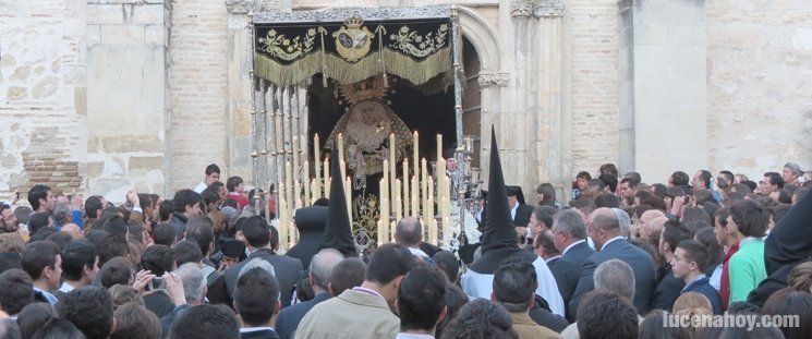  La Virgen de la Soledad recorre las calles de Lucena 