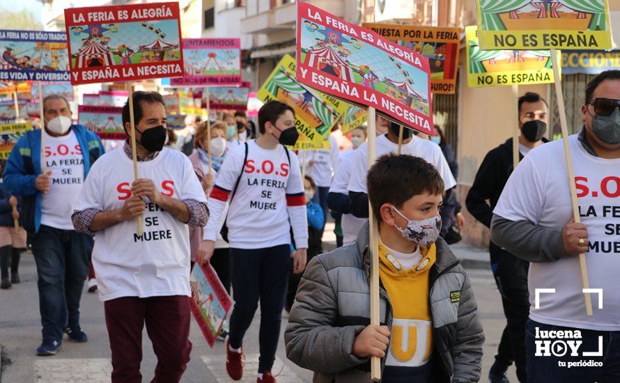 GALERÍA: En torno a 500 personas piden a los ayuntamientos desde Lucena que vuelvan a contar con el sector de la feria