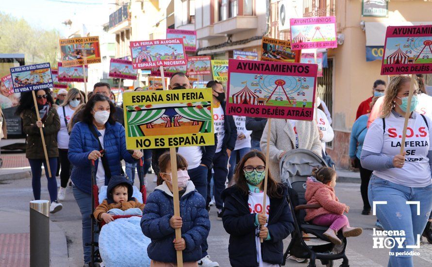 GALERÍA: En torno a 500 personas piden a los ayuntamientos desde Lucena que vuelvan a contar con el sector de la feria