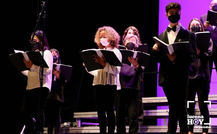 GALERÍA: La Coral Lucentina estrena el año en el Auditorio Municipal con el concierto "Cantos para el alma"