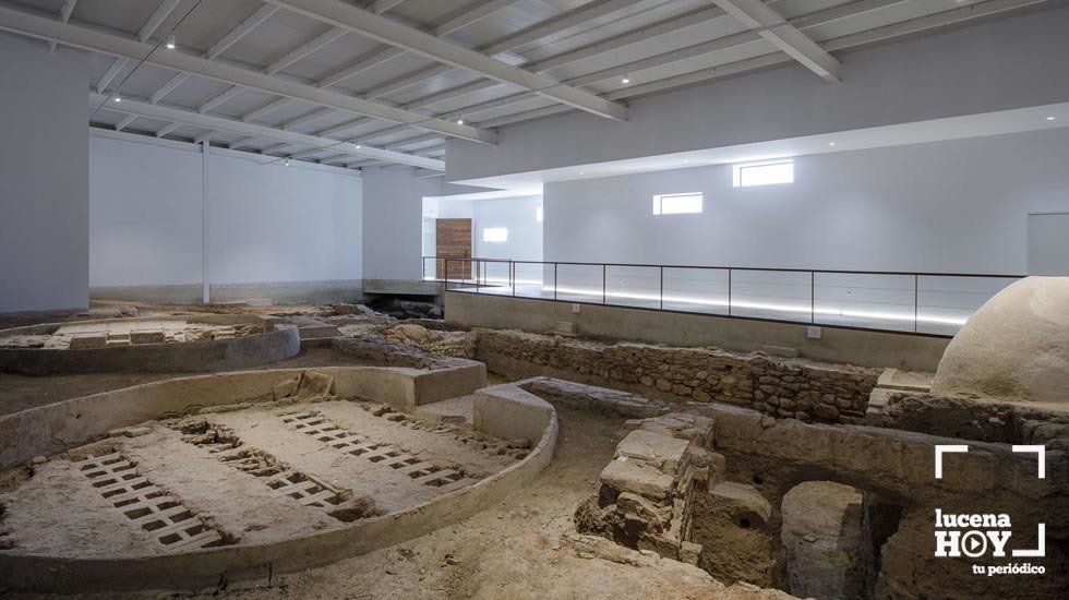  Interior del edificio construido para albergar el alfar romano de Los Tejares 