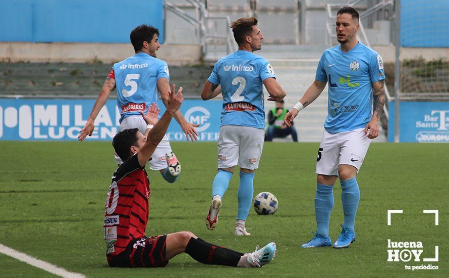 GALERÍA / El Puente Genil se lleva el derbi en el estadio Ciudad de Lucena en un partido con más emoción que ocasiones (0-1)