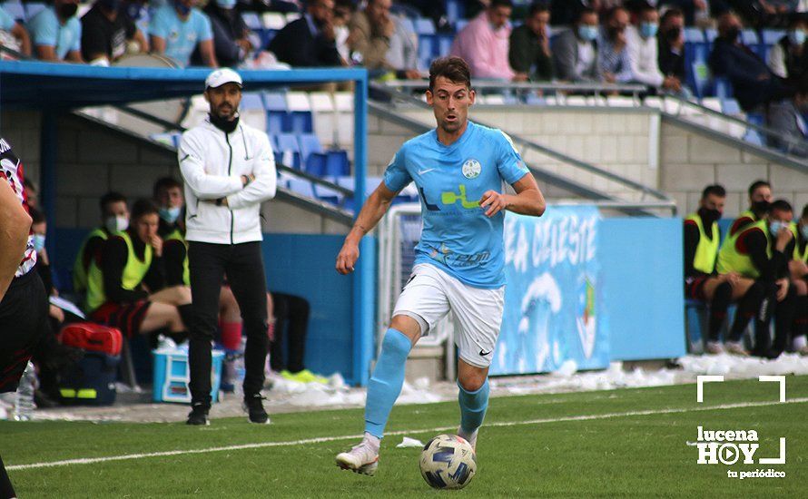 GALERÍA / El Puente Genil se lleva el derbi en el estadio Ciudad de Lucena en un partido con más emoción que ocasiones (0-1)