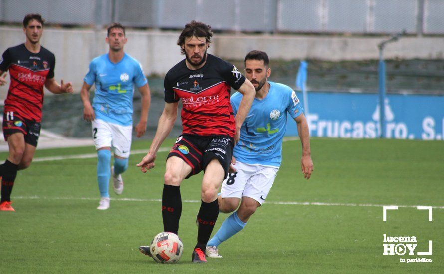 GALERÍA / El Puente Genil se lleva el derbi en el estadio Ciudad de Lucena en un partido con más emoción que ocasiones (0-1)