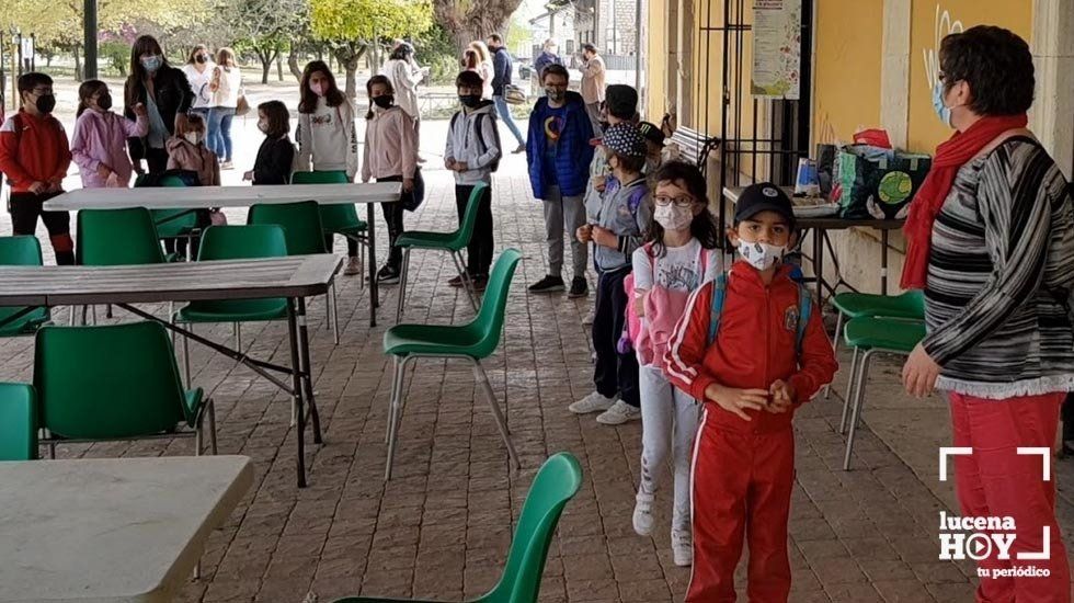  Una imagen de la ludoteca medioambiental de Semana Santa en La Estación de Lucena, esta mañana 