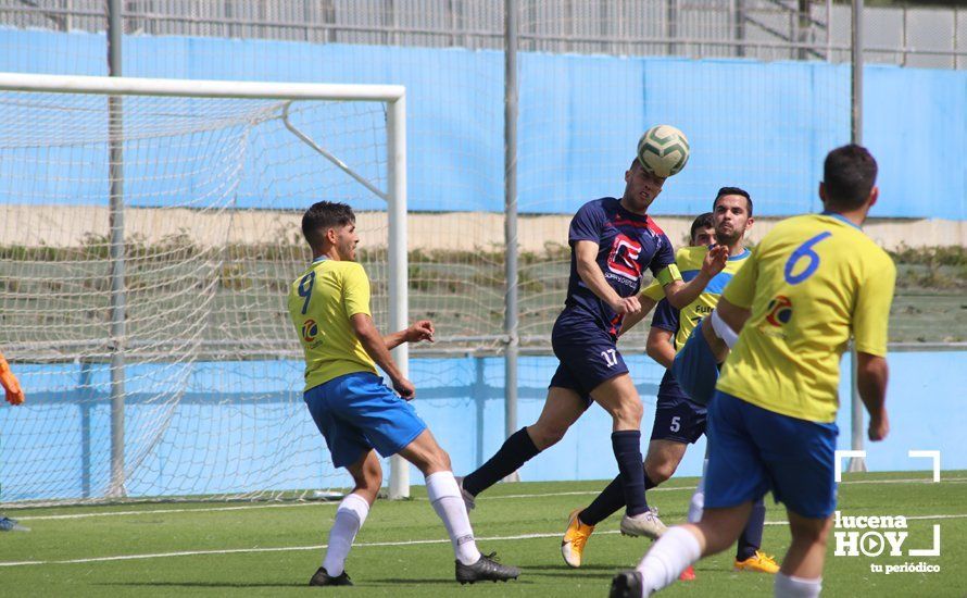 GALERÍA: El Lucecor se impone a un correoso Castro del Río en un partido con más emoción que juego y sigue soñando con el ascenso (1-0)