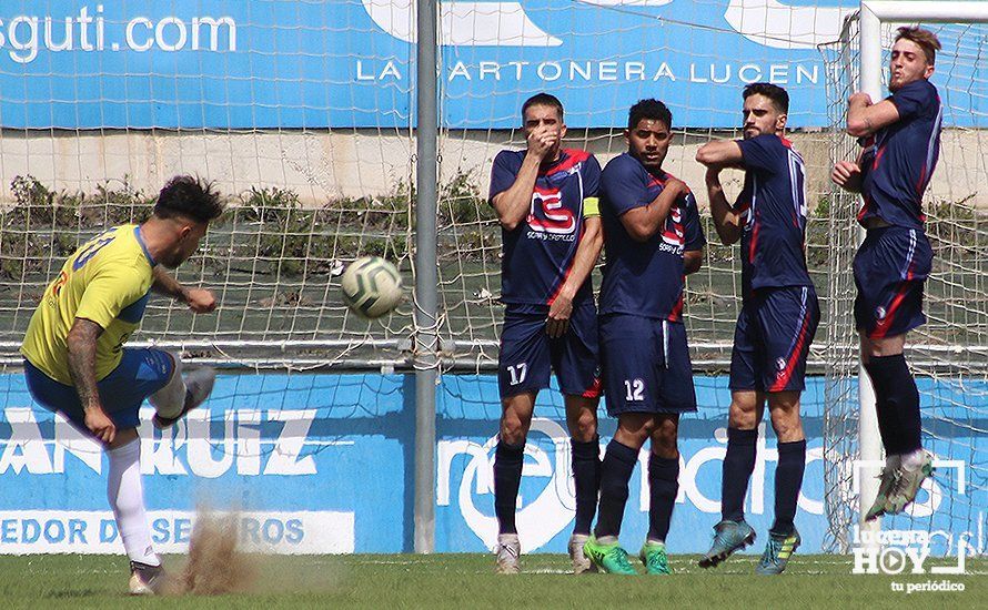 GALERÍA: El Lucecor se impone a un correoso Castro del Río en un partido con más emoción que juego y sigue soñando con el ascenso (1-0)