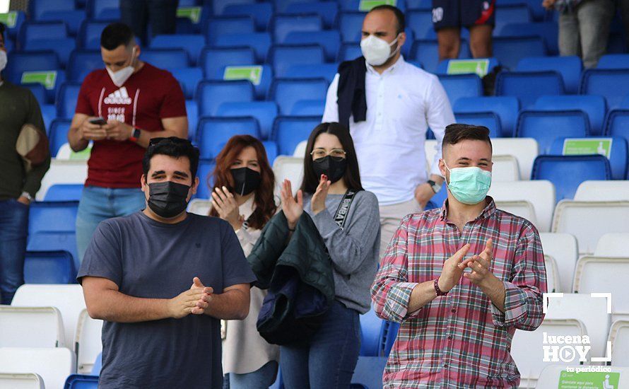 GALERÍA: El Lucecor se impone a un correoso Castro del Río en un partido con más emoción que juego y sigue soñando con el ascenso (1-0)