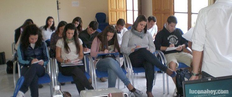  16 jóvenes participan en un Curso de Dinamizador de Ludoteca 