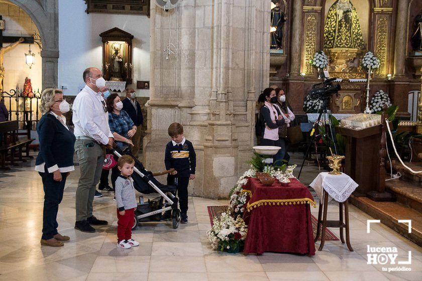 GALERÍA: Reencuentro en San Mateo: Numerosos fieles pasan por la parroquia para visitar a la Virgen de Araceli